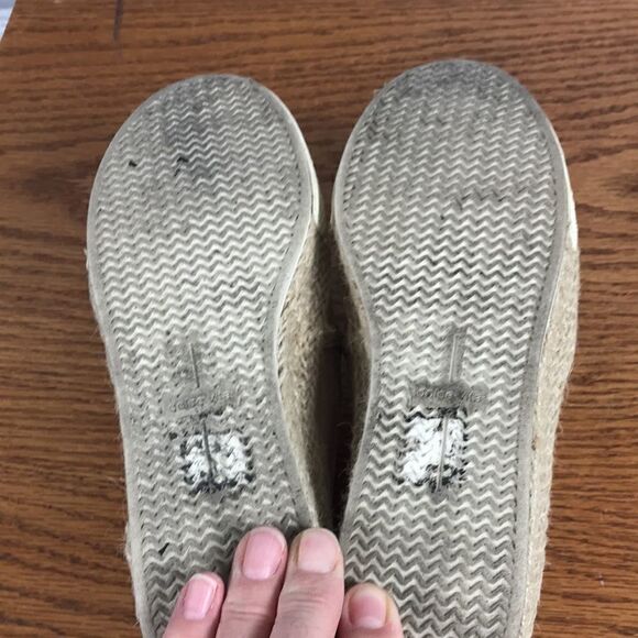 Dolce Vita Leather Flat Loafer Espadrilles in natural tan Suede EUC size 7.5 - Picture 5 of 6